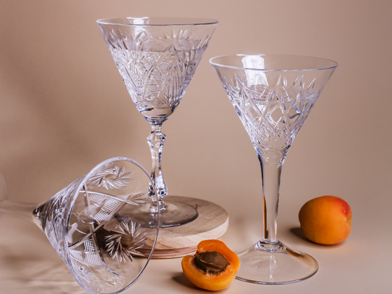 martini-crystal-glasses